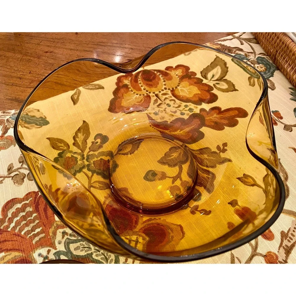 Vintage Amber Glass Chip and Dip Set – Anchor Hocking‎ Fairfield Scalloped Bowls